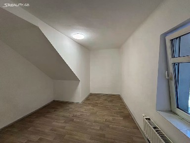 Pronájem bytu 2+1 43 m² Výšinka, Turnov