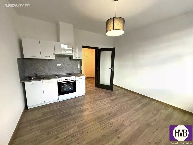 Pronájem bytu 1+kk 24 m² Vladislavova, Písek - Pražské Předměstí