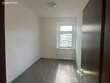 Pronájem bytu atypický 112 m² Horská, Trutnov - Střední Předměstí