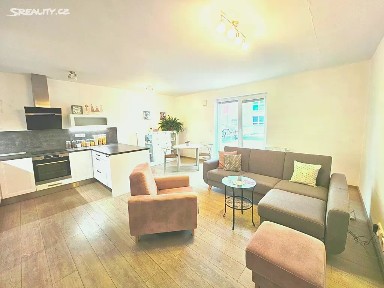 Pronájem bytu 2+kk 66 m² Cedrová, Jesenice