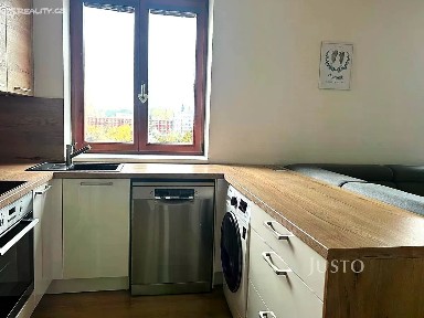 Pronájem bytu 2+kk 59 m² U Papírny, Písek - Václavské Předměstí
