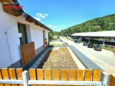 Svoboda nad Úpou, Trutnov, Nádražní