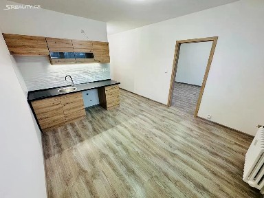 Pronájem bytu 1+1 37 m² Kyjická, Chomutov