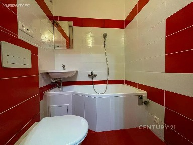 Pronájem bytu 1+kk 27 m² 2. května, Frýdek-Místek - Frýdek