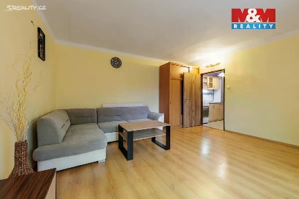 Prodej bytu 1+kk 26 m² Mistra Jana Husa, Kynšperk nad Ohří