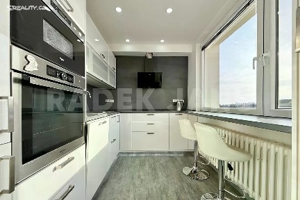 Pronájem bytu 2+1 52 m² Husinecká, Tábor