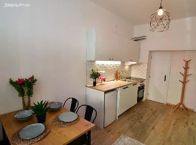 Pronájem bytu 1+1 29 m² Sámova, Litoměřice - Předměstí
