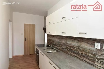 Pronájem bytu 3+1 66 m² Školní, Klášterec nad Ohří