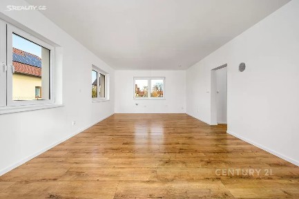 Prodej rodinného domu 93 m², pozemek 844 m²