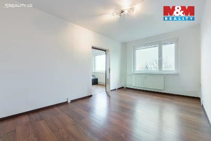 Prodej bytu 1+1 36 m² Luční, Chodov