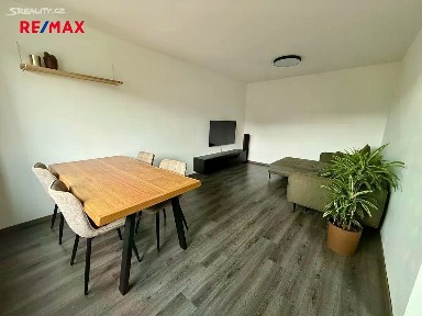 Pronájem bytu 3+1 69 m² Svahová, Chomutov