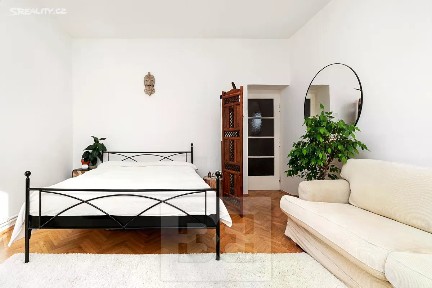 Prodej bytu 2+1 72 m² nám. Československé armády, Říčany - Radošovice