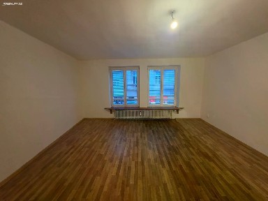 Pronájem bytu 3+1 80 m² Ostrožná, Opava - Město