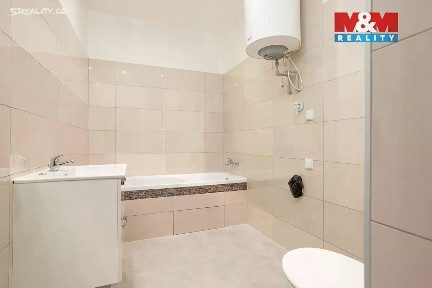 Pronájem bytu 2+kk 45 m² Jičínská, Ostrava - Výškovice