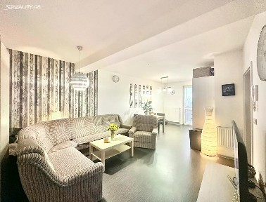 Pronájem bytu 3+kk 68 m² Komenského, Židlochovice