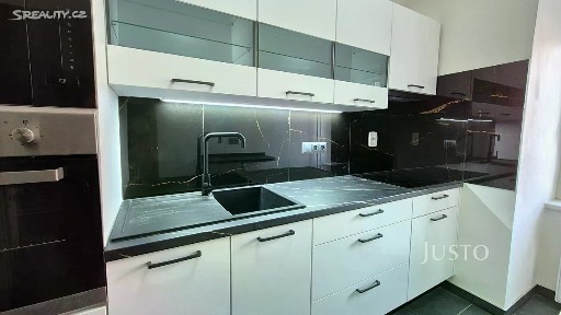 Pronájem bytu 2+1 45 m² Švantlova, Písek - Budějovické Předměstí