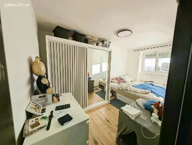 Pronájem bytu 2+1 43 m² Okružní, Březová