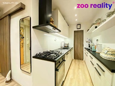 Prodej bytu 2+1 60 m² Komenského, Chomutov