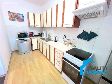 Pronájem bytu 4+1 103 m² Revoluční nám., Děčín - Děčín IV-Podmokly