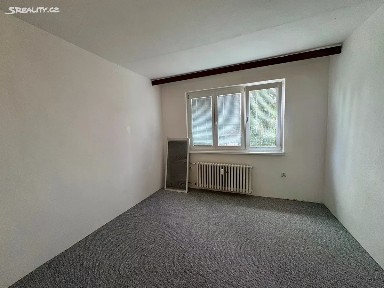 Pronájem bytu 3+1 72 m² 1. máje, Rožnov pod Radhoštěm