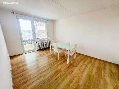 Pronájem bytu 1+1 43 m² Holandská, Znojmo