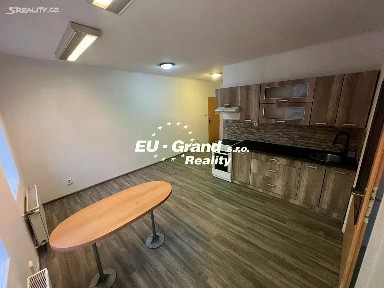 Pronájem bytu 3+kk 70 m² Národní, Varnsdorf