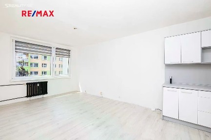 Pronájem bytu 2+kk 40 m² Na Výsluní, Litoměřice - Pokratice