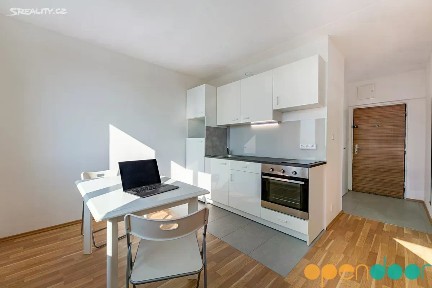 Pronájem bytu 1+1 35 m² Kamenná, Chomutov