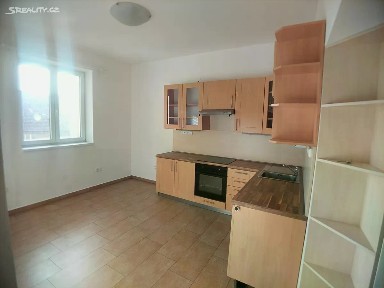 Pronájem bytu 2+1 73 m² Farského, Tábor