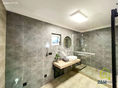 Pronájem bytu 3+kk 82 m² Košická, Sokolov