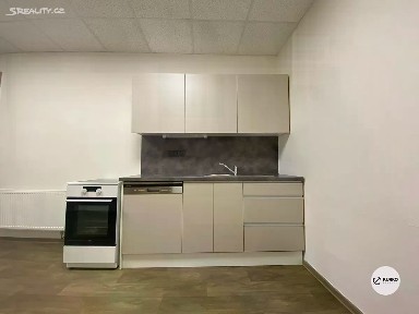 Pronájem bytu 3+1 110 m² náměstí Svobody, Frýdek-Místek - Místek