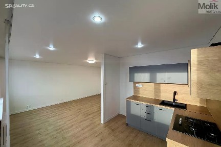 Prodej bytu 3+1 62 m² Česká, Most