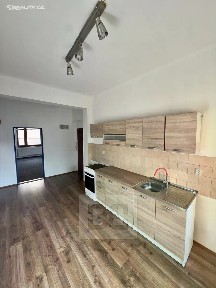 Pronájem bytu 3+1 90 m² Brožovského, Slaný