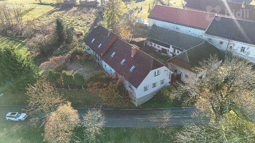 Prodej rodinného domu 460 m², pozemek 4000 m² Dřešín - Chvalšovice