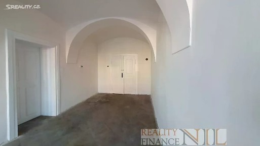 Pronájem bytu 2+kk 60 m² náměstí Republiky, Plzeň - Vnitřní Město