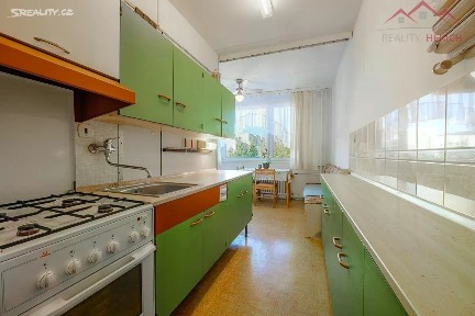 Pronájem bytu 2+1 65 m² Kundratická, Chomutov