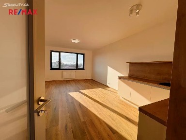 Pronájem bytu 1+kk 38 m² Pražská, Písek - Pražské Předměstí