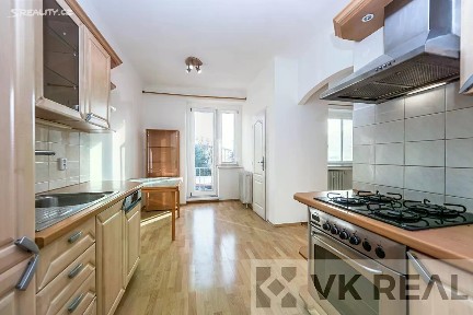 Prodej bytu 2+1 72 m² Čeljabinská, Praha - Vršovice
