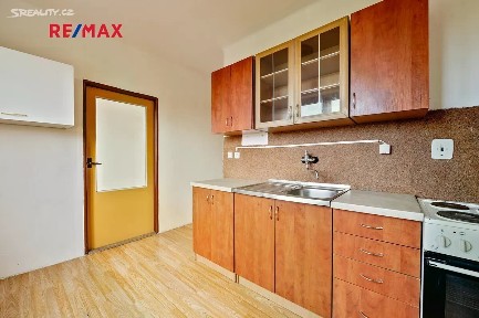 Pronájem bytu 3+1 60 m² Psárov