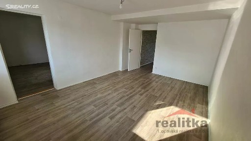 Pronájem bytu 3+1 90 m² Mírová, Hněvošice