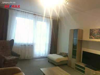 Pronájem bytu 3+1 70 m² Bratří Hlaviců, Vsetín