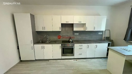 Pronájem bytu 3+1 75 m² Čsl. partyzánů, Děčín - Děčín XXXII-Boletice nad Labem