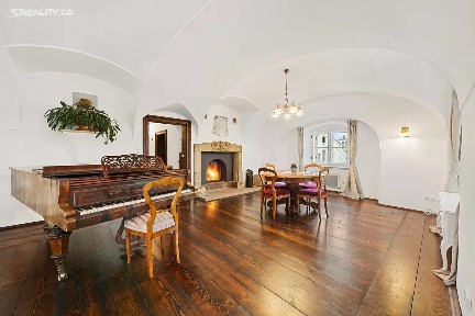 Pronájem bytu 3+1 98 m² Zámek, Letovice