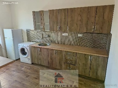 Pronájem bytu 1+kk 37 m² tř. Budovatelů, Most
