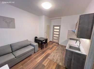 Pronájem bytu 2+kk 42 m² Žižkova, Náchod