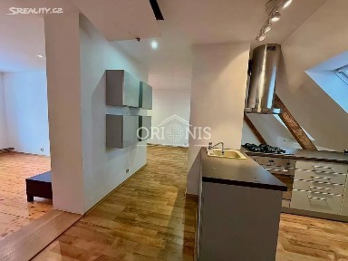 Pronájem bytu 3+1 85 m² Rooseveltova, Chomutov