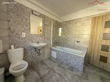 Pronájem bytu 2+1 60 m² Kadaňská, Chomutov
