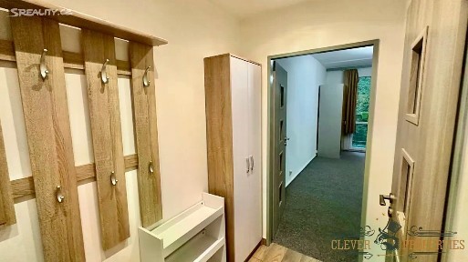 Pronájem bytu 1+kk 28 m² Maxima Gorkého, Trutnov - Kryblice