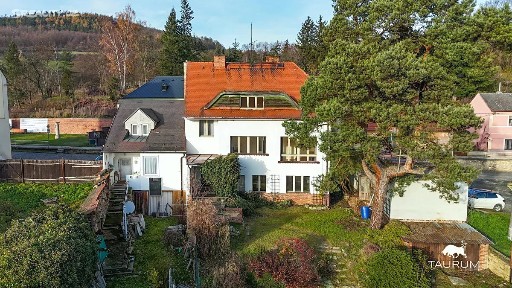 Prodej vícegeneračního domu 329 m², pozemek 1452 m² Manětín