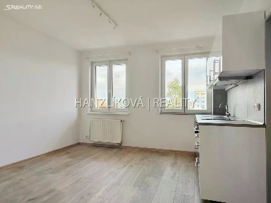 Pronájem bytu 2+kk 42 m² Fráni Šrámka, České Budějovice - České Budějovice 3